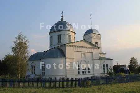 Храм,_церковь,_ре