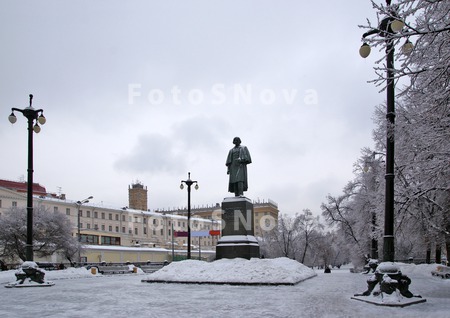 москва,_памятник