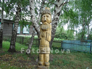 скульптура,_дере