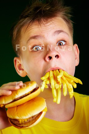 boy_child_kid_french_fries_sna