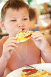 eating_pizza_boys_child_food_l