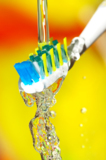 water_dental_routine_blue_brus