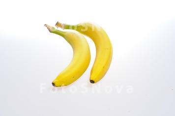 банан,_бедый_фон,