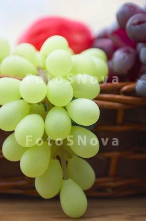 grapes_basket_fruits_green_win