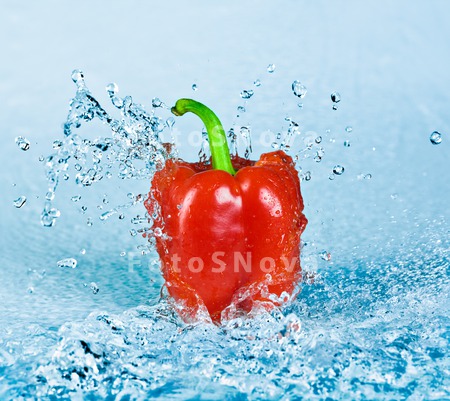 pepper_drop_splashing_washing_