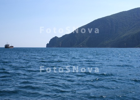 море,_горы,_вода,_