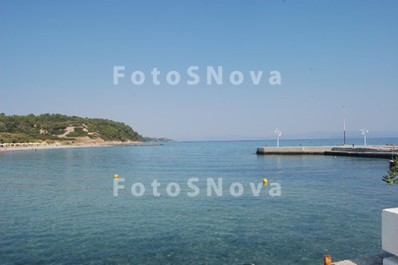 море