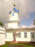 Церковь,_облачно