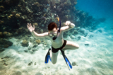 child_holiday_underwater_boy_c