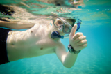 underwater_boy_coral_diving_pe