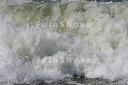 More,_plyaj,_pena,_voda,_pesok