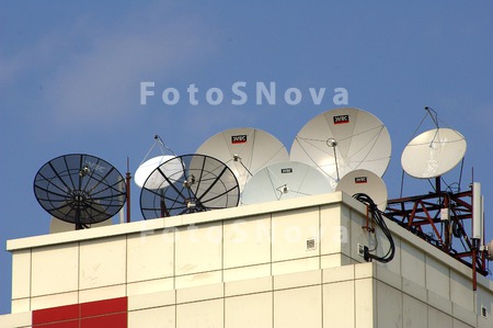 Sputnikovaya,_tarelka,_antena,