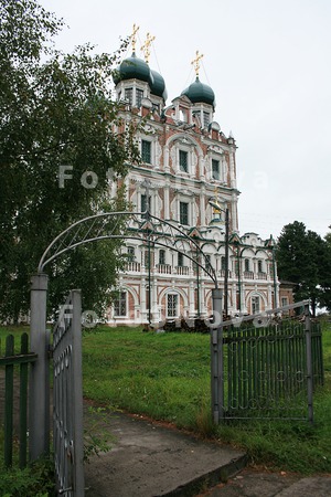 Tserkov,_religiya,_pravoslavie