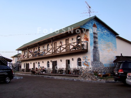dom_baza_otdyih_otel_bereg_lad