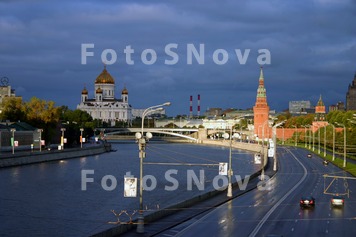 Москва,_река,_гор