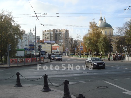 Moskva,_Pokrovskie_vorota,_Pam