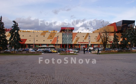 torgovo,_razvlekatelnyiy,_tsen
