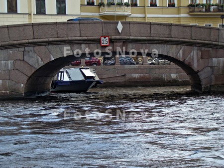 peterburg_tsentr_zimnyaya_kana