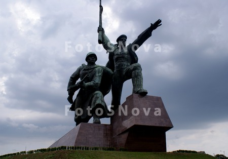 pamyatnik,_obelisk,_monument,_