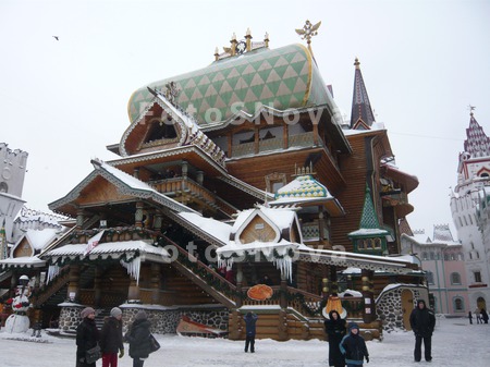 Maslenitsa,_prazdnik,_derevyan