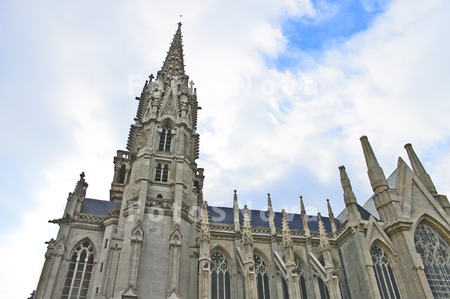 europe_belgium_church_city_arc