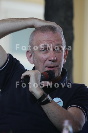 Press_konferentsiya_Jan_Polya_