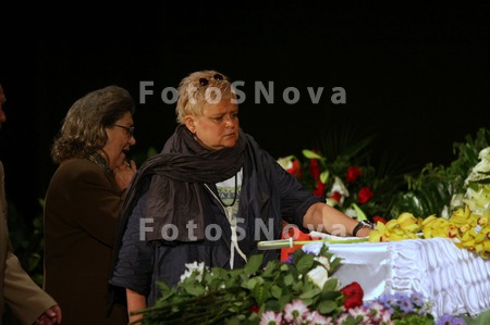 personalii_znamenitosti_