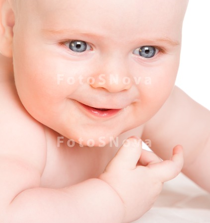 six_month_old_baby_child_kid_y
