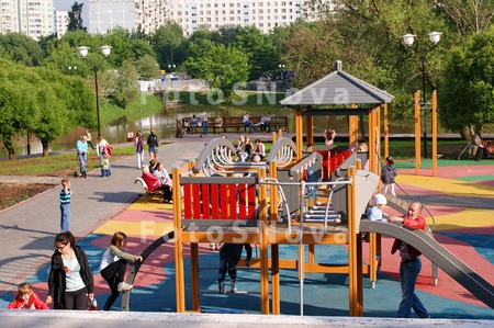detskaya,_ploschadka,_park,_te