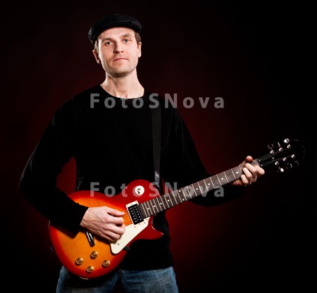guitarist_guitar_instrument_mu