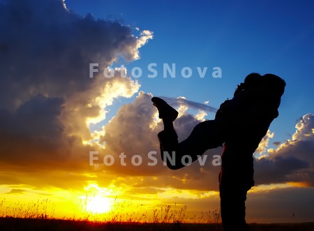 Silhouette_Night_sunset_declin