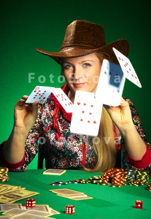 poker_gambling_people_games_cu