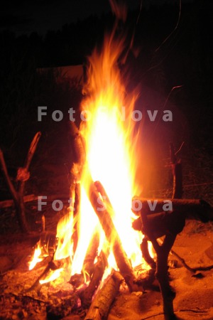 Ogon_svet_goryachiy_pyil_jar_p