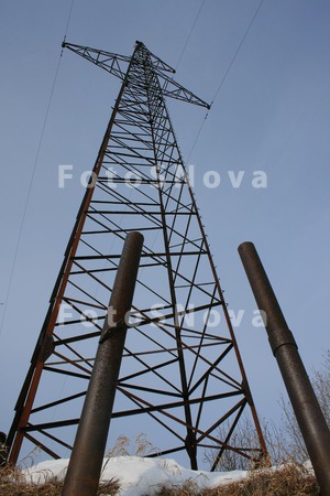 Oporyi,_derevyannyie,_stalnyie
