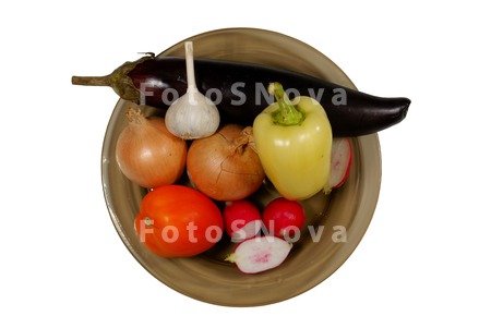white_organic_circle_close_up_