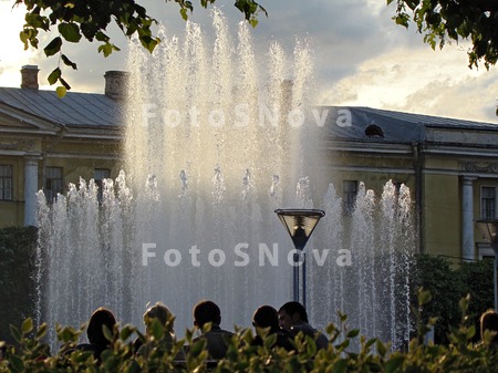 leto_letniy_vecher_fontan_osve