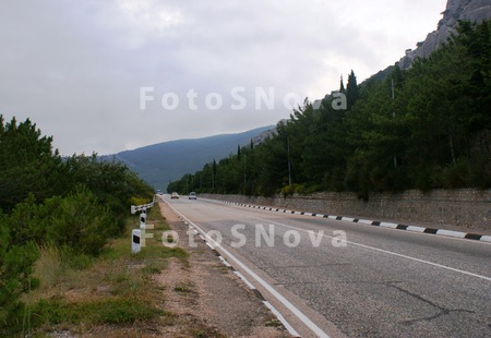 goryi,_skala,_kryim,_yalta,_pe