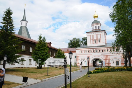 iverskiy_monastyir,_ozero_vald