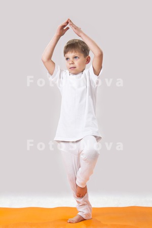 activity_baby_background_baref