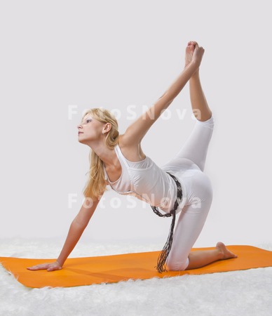 acrobat_active_adult_athlete_b