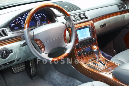 wheel_car_interior_vehicle_des