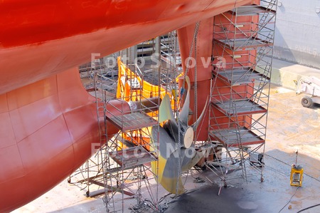 screw_shipyard_vessel_propelle